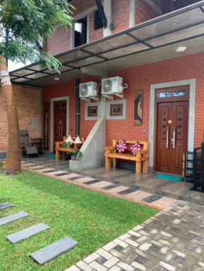 Airport Colombo Pocket Paradise